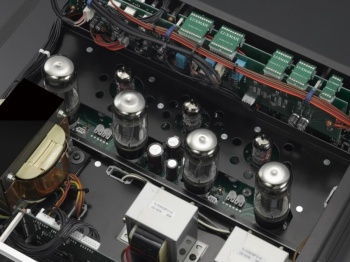 Luxman LX-380 Integrated Amplifier - Analogue Seduction Luxman LX-380 Integrated Amplifier - Analogue Seduction